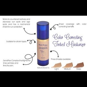 SeneGence CCTM Light